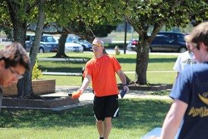 cornhole toss